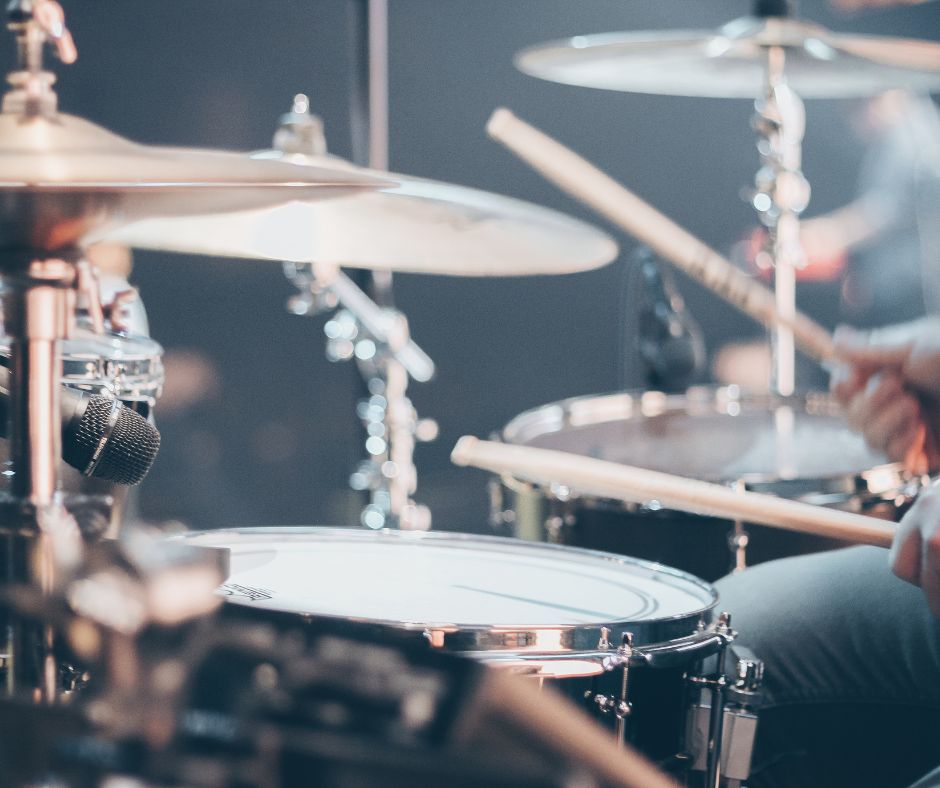 Ways for Encouraging Pupils to Study English Music